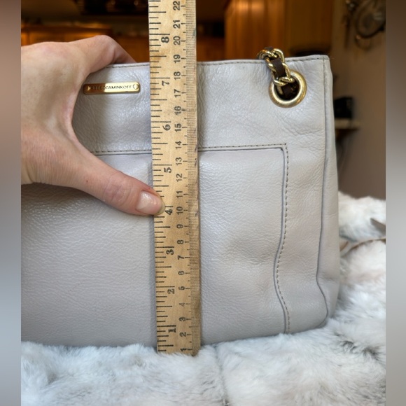 Rebecca Minkoff Swing Convertible Bag - Chanel Vibes! 💅 - Picture 4 of 16